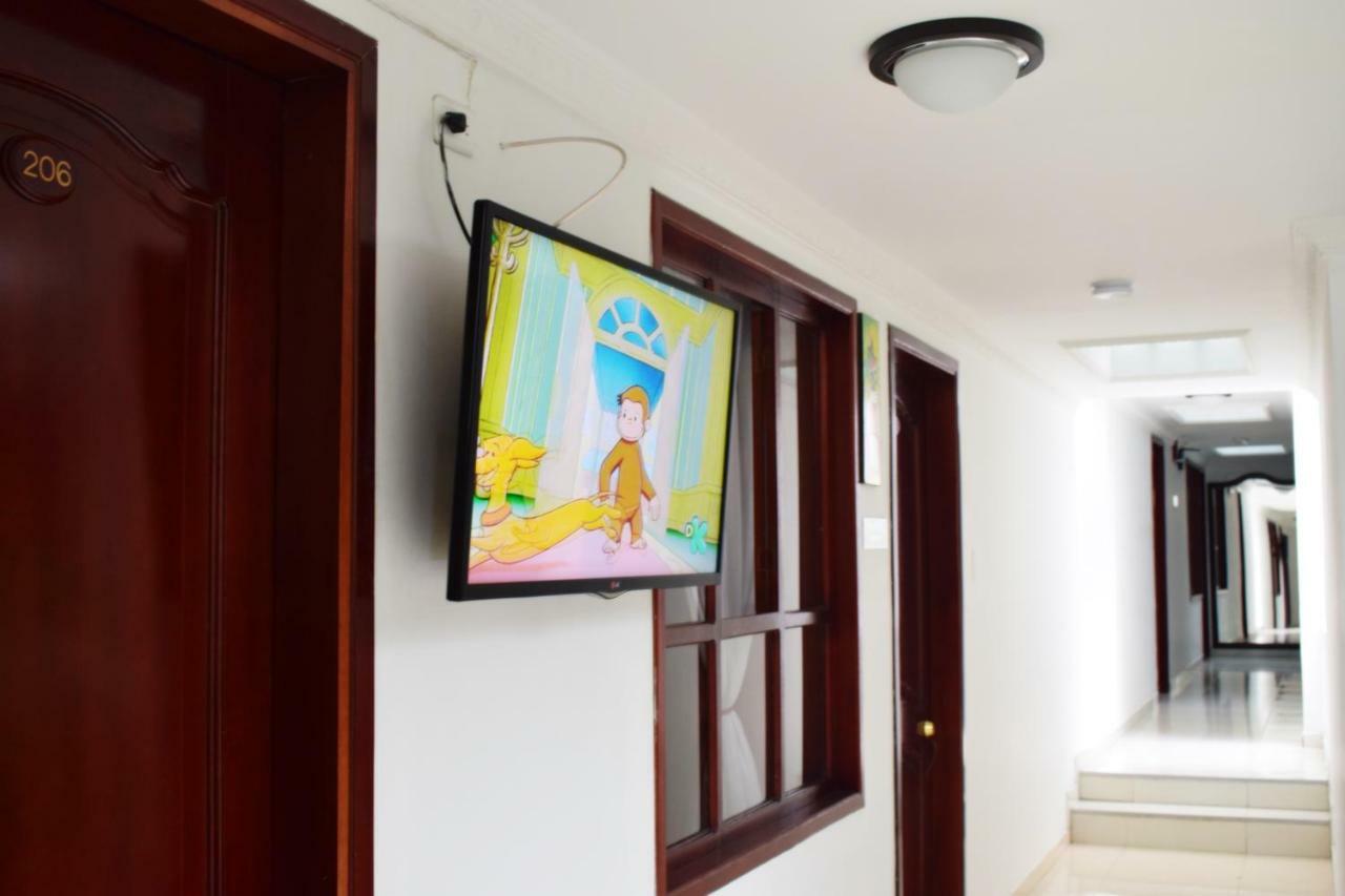 Hotel Londres Pasto Kültér fotó